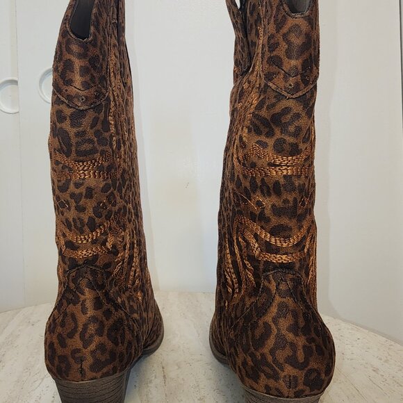 Sugar Womens Tammy Tall Cowboy Boot Brown Leopard from Macy’s - c024 - Picture 3 of 7